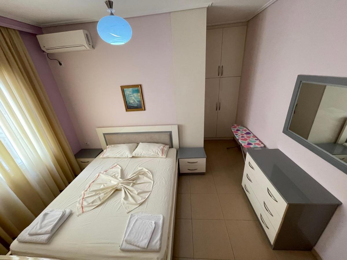 Flower Apartment Sarande Sarandë Exterior foto